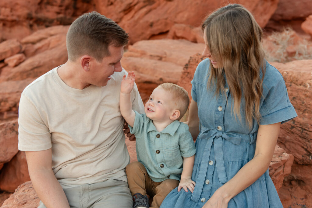 Family of three pioneer park st george utah